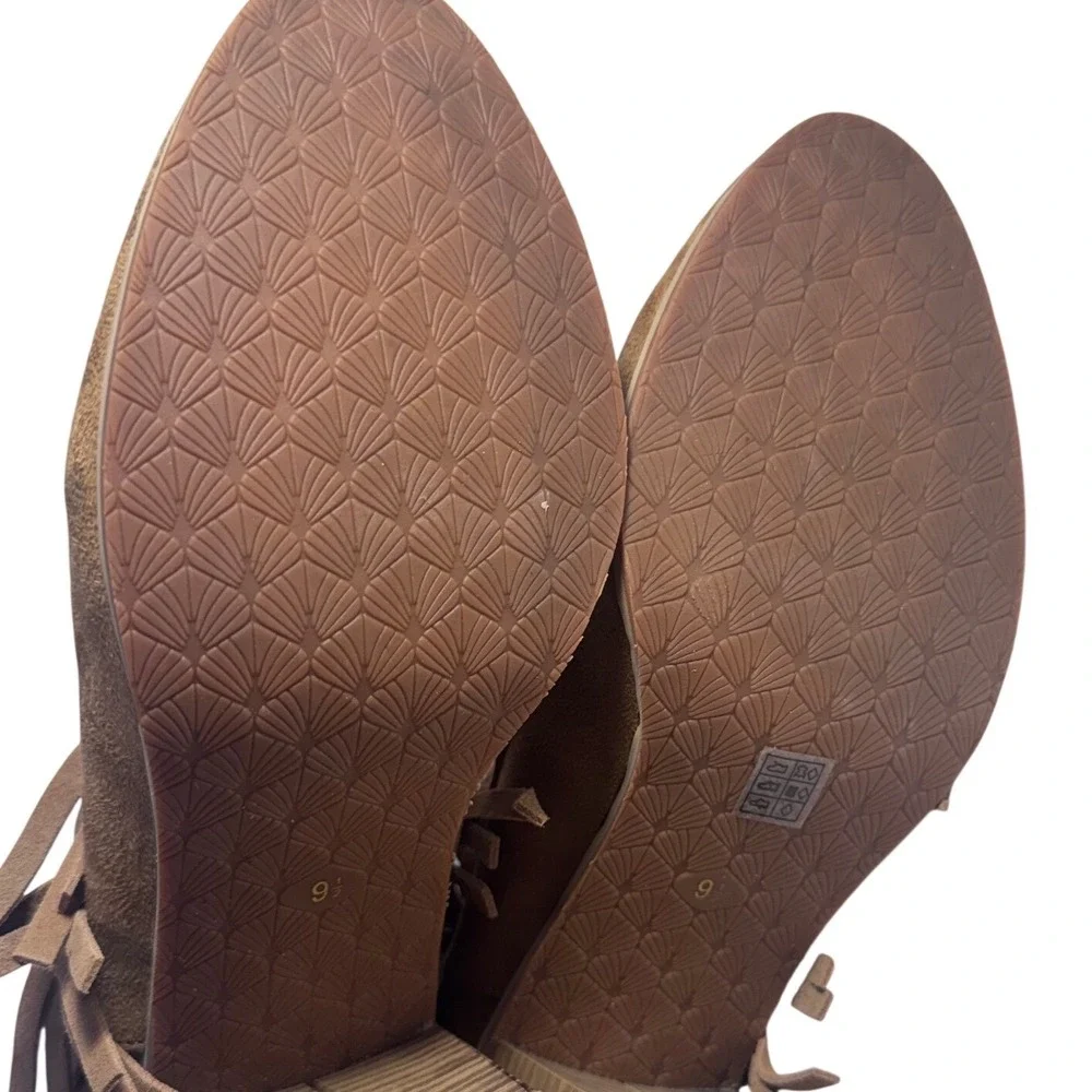 Ariat Brown Faux Suede Fringe‎ Western Ankle Boots Women 9.5 Block Heel Booties